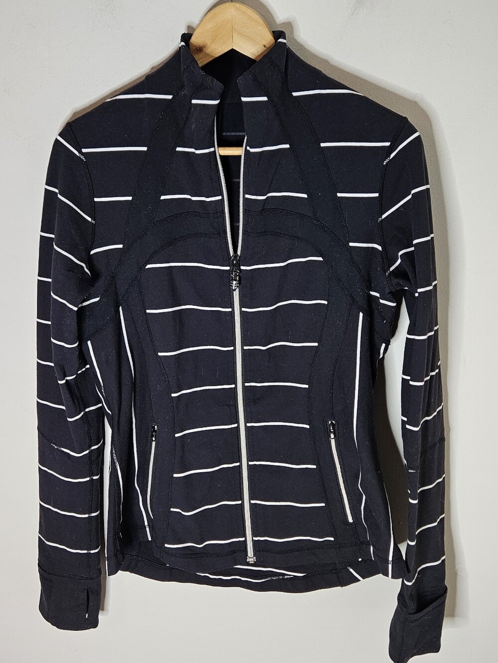 Lululemon Define Jacket Parallel Stripe Black White / Black Women's 10